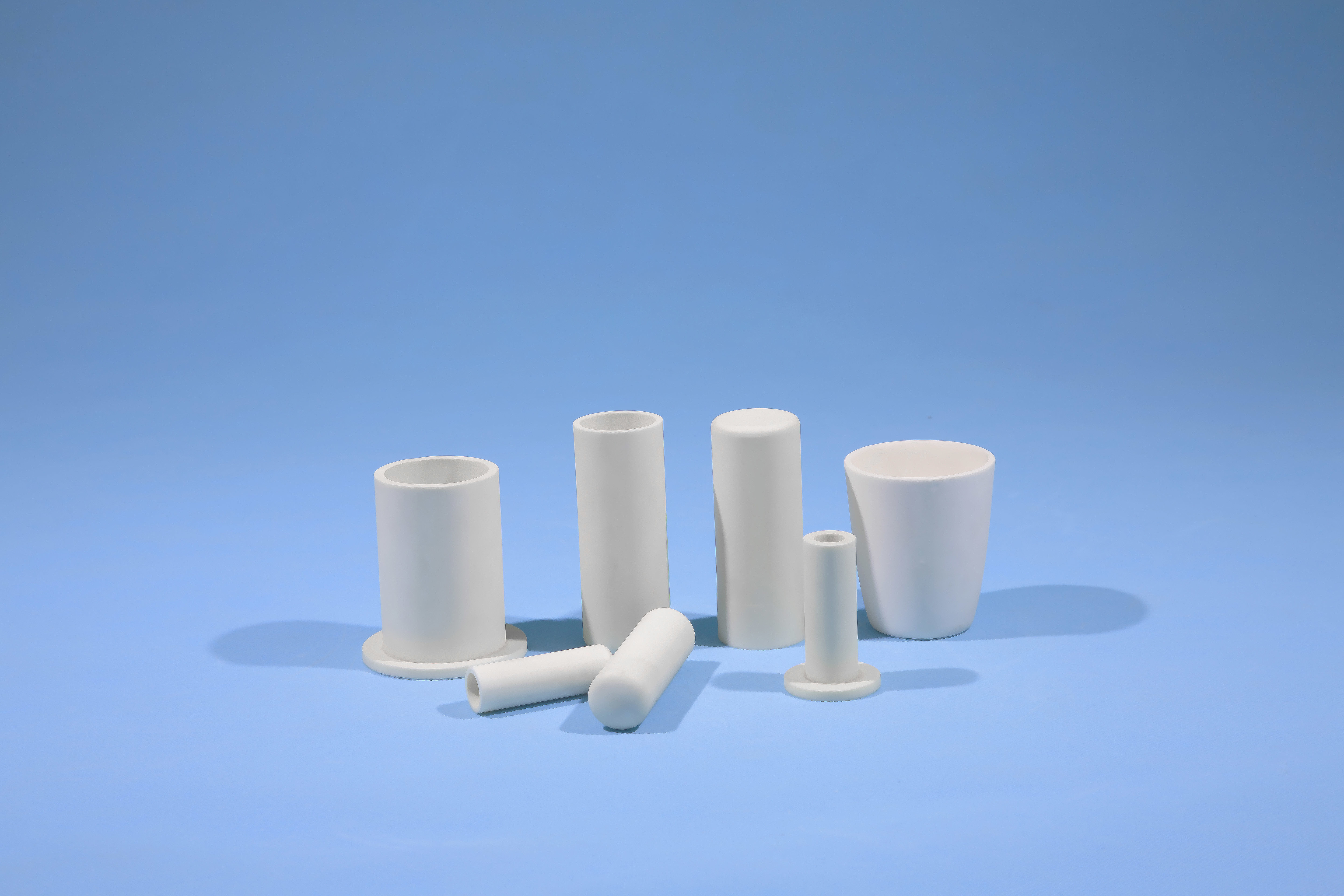 Wholesale Cylindrical Corundum Mullite , Carbon / Sulfur Analysis Alumina Ceramic Crucible from china suppliers