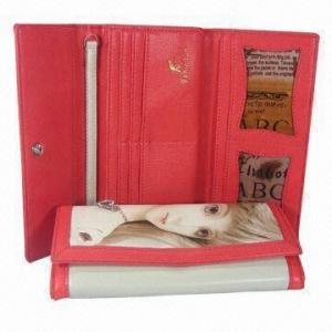 Wholesale Women's Wallet, Gusset Bill Compartment, Snap Closure and Sized 19.2 x 10 x 2.5 from china suppliers
