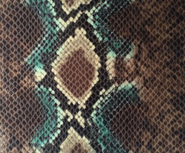Quality Eco Friendly Anti Aging Faux Snakeskin Vinyl Fabric For Fashion Bags for sale