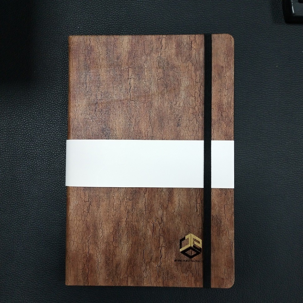 Wholesale Factory directly wholesle A5 Size 8''x5''  Eco-Friendly Natural Cork Notebook with Pen Loop & Page Dividers Gifts from china suppliers