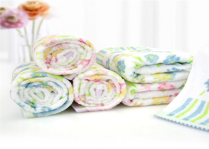 Wholesale Comfortable Smooth Baby Face Towel For Infants Anti - Hook Rinses Easily from china suppliers