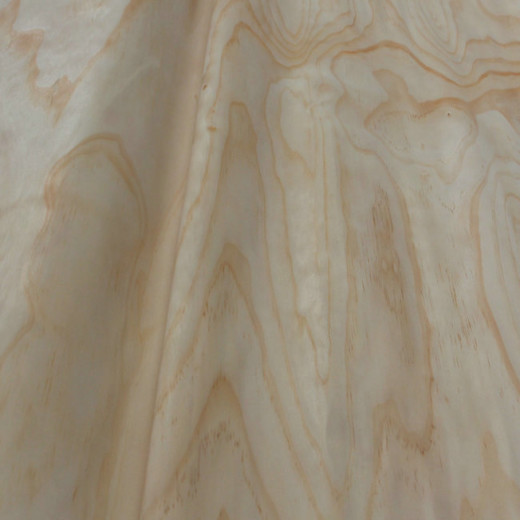 Wholesale Sliced Cut Natural Wood Veneer Radiata Pine Type 4'*8' / 4'*6' High Durability from china suppliers
