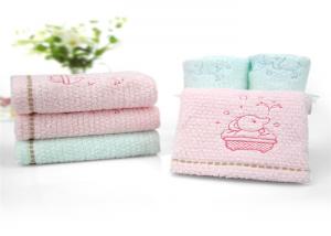 Wholesale No Fluorescent Agent Infant Baby Towels , Pink Soft Baby Face Cloths AZO Free from china suppliers