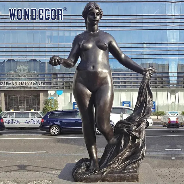 Wholesale Customized life size outdoor decorative art nude Bronze sculpture from china suppliers
