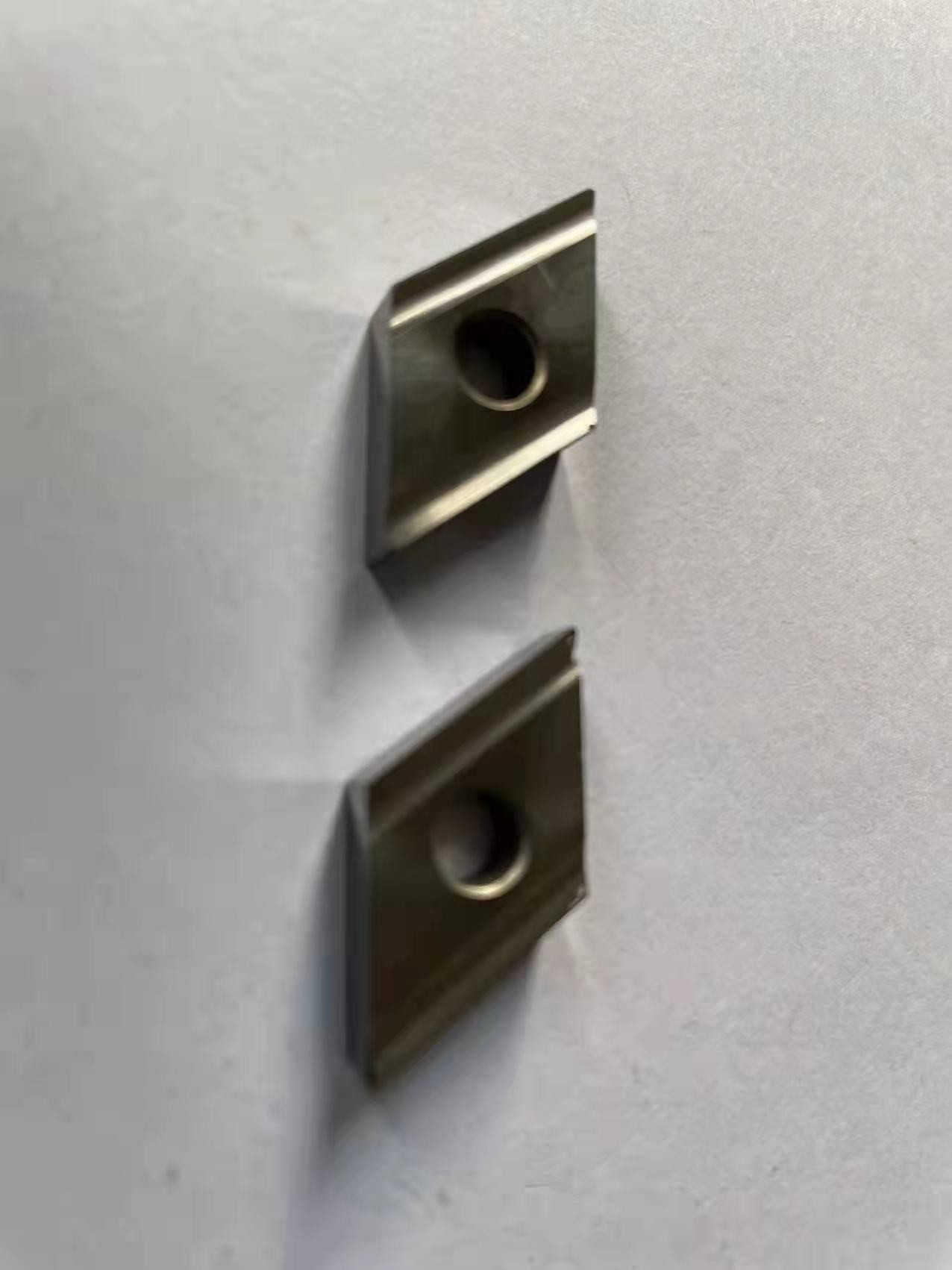 Wholesale T Type Ceramic Turning Inserts Lathe Tools Silver Color Wear Proof from china suppliers