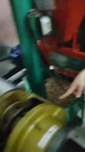 Wholesale Palm Screw Oil Seed Press Machine Carbon Steel Material 10-20 Tons Per 24hours from china suppliers