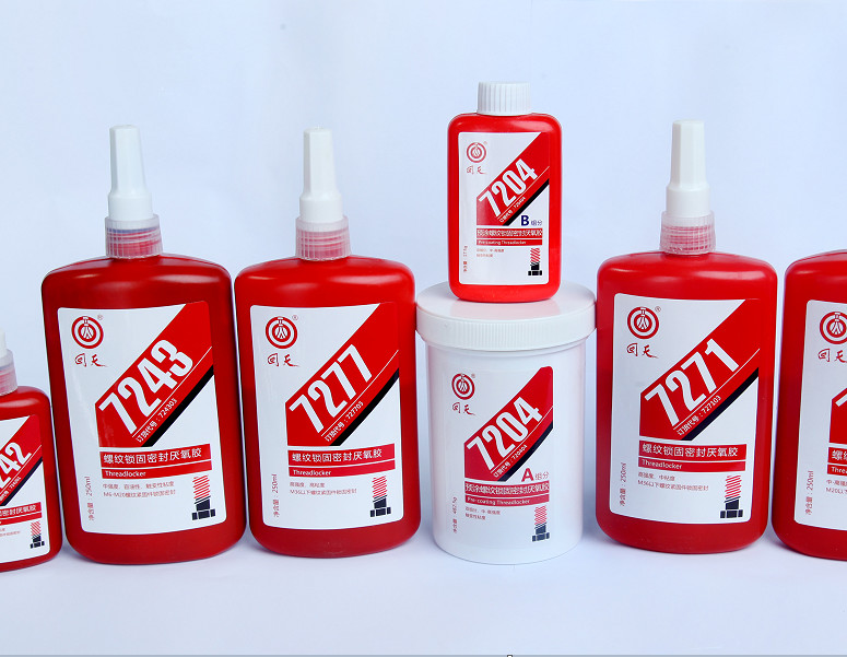 7243 Middle Strength Blue Thixotropic Thread Locker For The Locking And Sealing Of Screw Threads With Size M6 To M20
