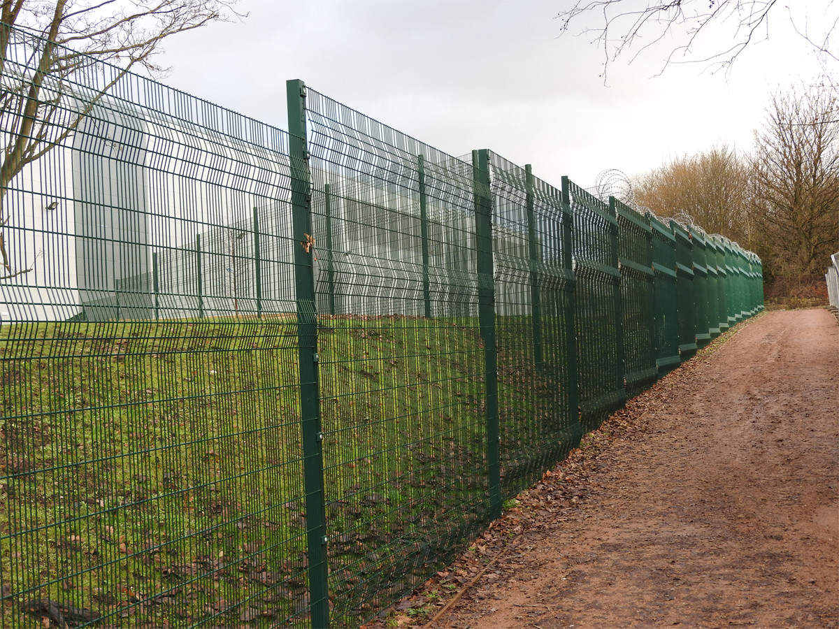 Prison Durable Anti Climb Security Fencing Welded 358 Wire Mesh