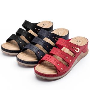 Wholesale BS085 Slide 2020 Female Slippers Amazon Wish Sandals Female Outer Wear Beach Vacation Female Sandals Lady Slippers Suppl from china suppliers
