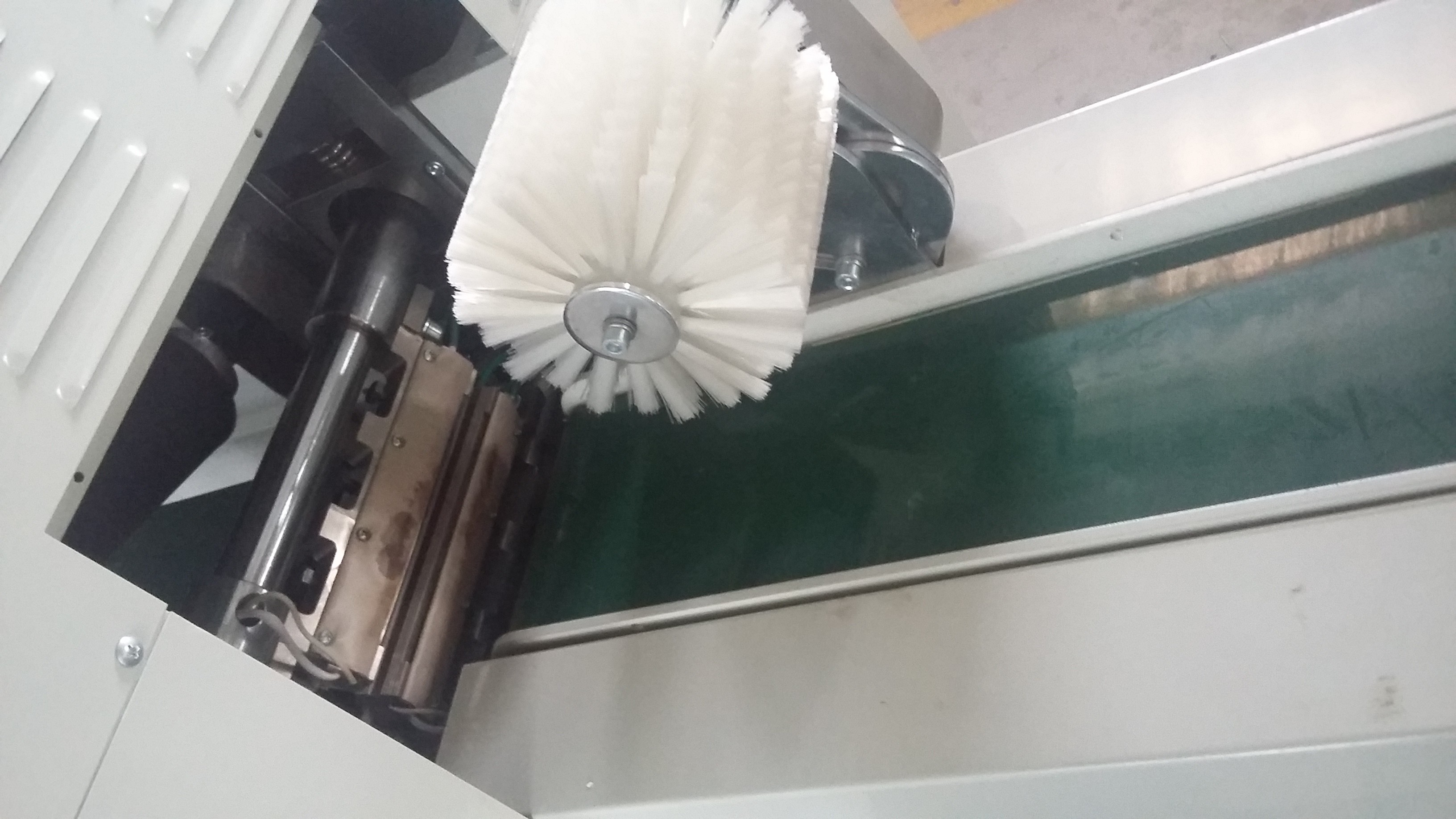 High Precision Ice Cream Packaging Machine , Solid Products Food Bagging Equipment
