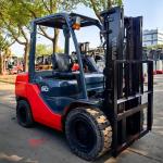 3 Ton Japan Used Toyota Forklift 3 Ton Toyota Forklift 4-Wheel Drive Diesel
