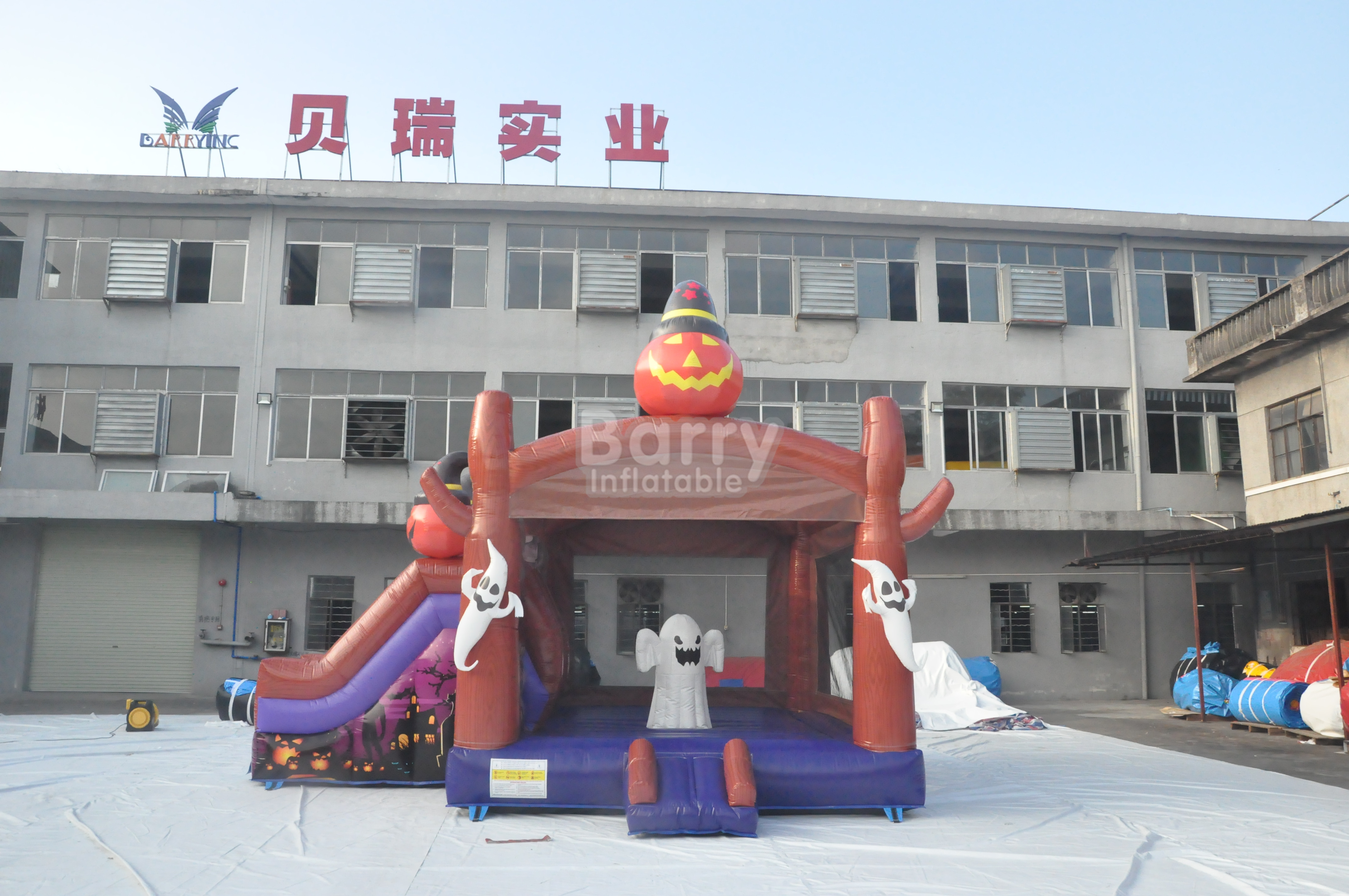 Custom Made Commercial Kids Inflatable Halloween Bounce House For Party , Event