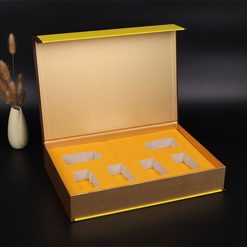 Custom Luxury Eye Cream Makeup Sets Cosmetics Box Packaging for Magnetic Paper Gift Box