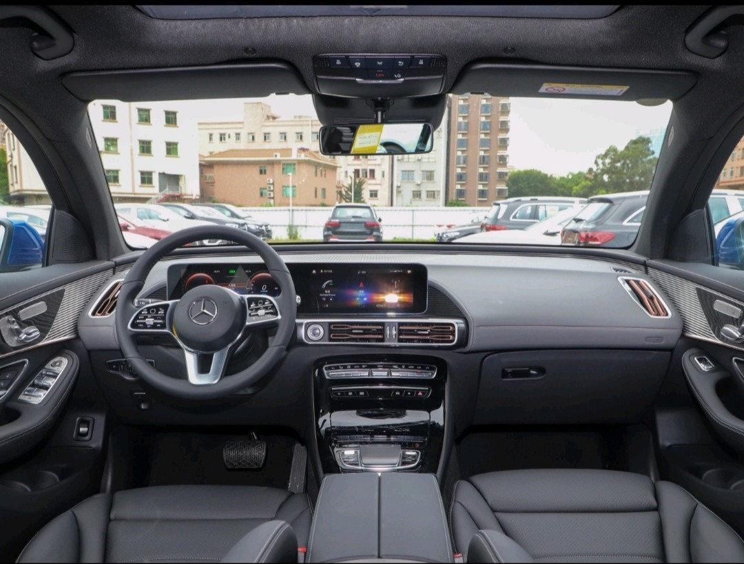 Mercedes-Benz-EQC 2022 350 4MATIC Mid Size SUV Electric CLTC Pure Charge 440km