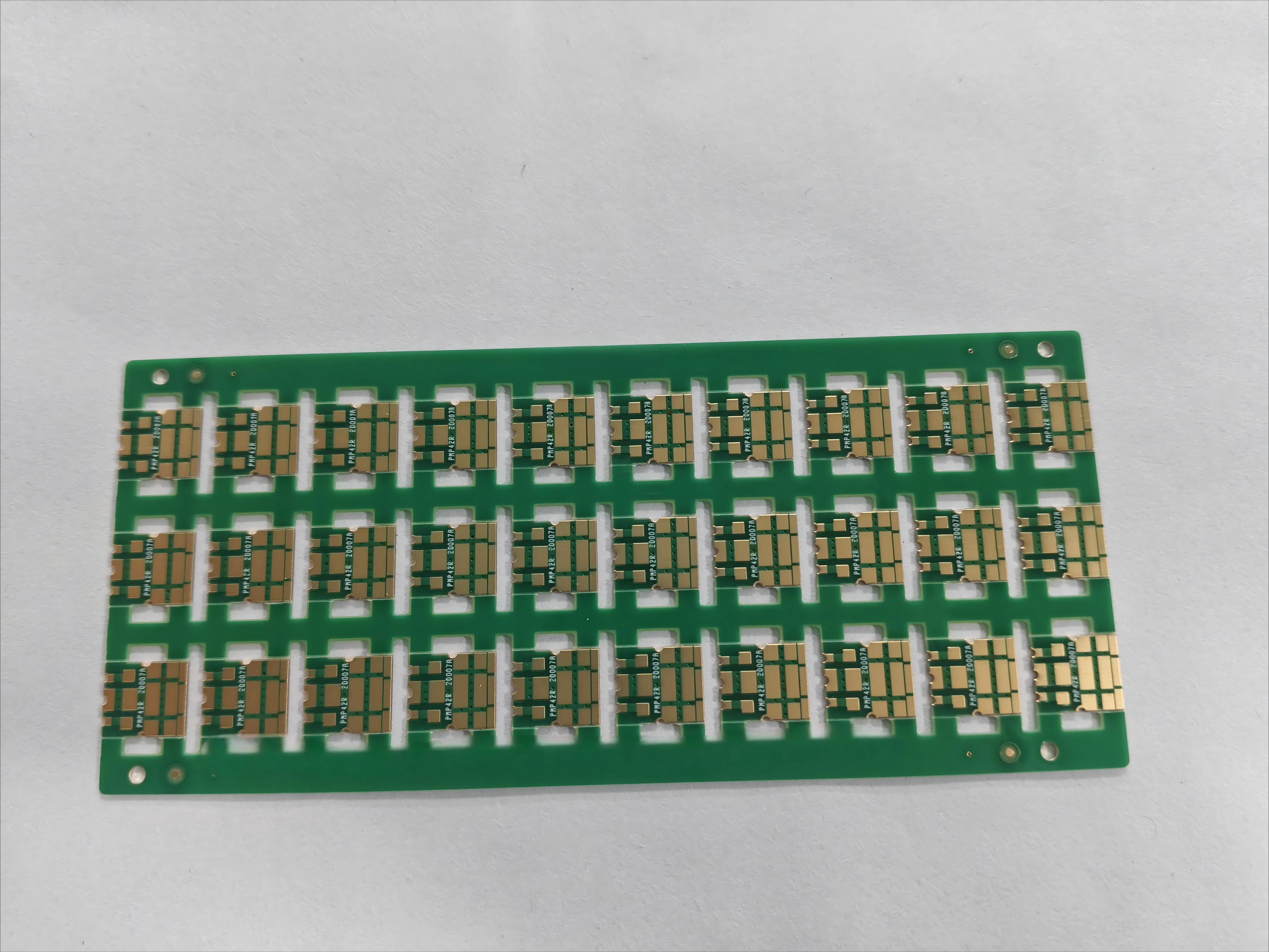 8-Layer FR4 HF Encoder Precision PCB Thickness 3.0mm