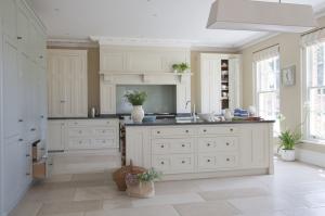 Wholesale Solid Wood Kitchen Cabinets With Countertop And Upper Cabinet from china suppliers
