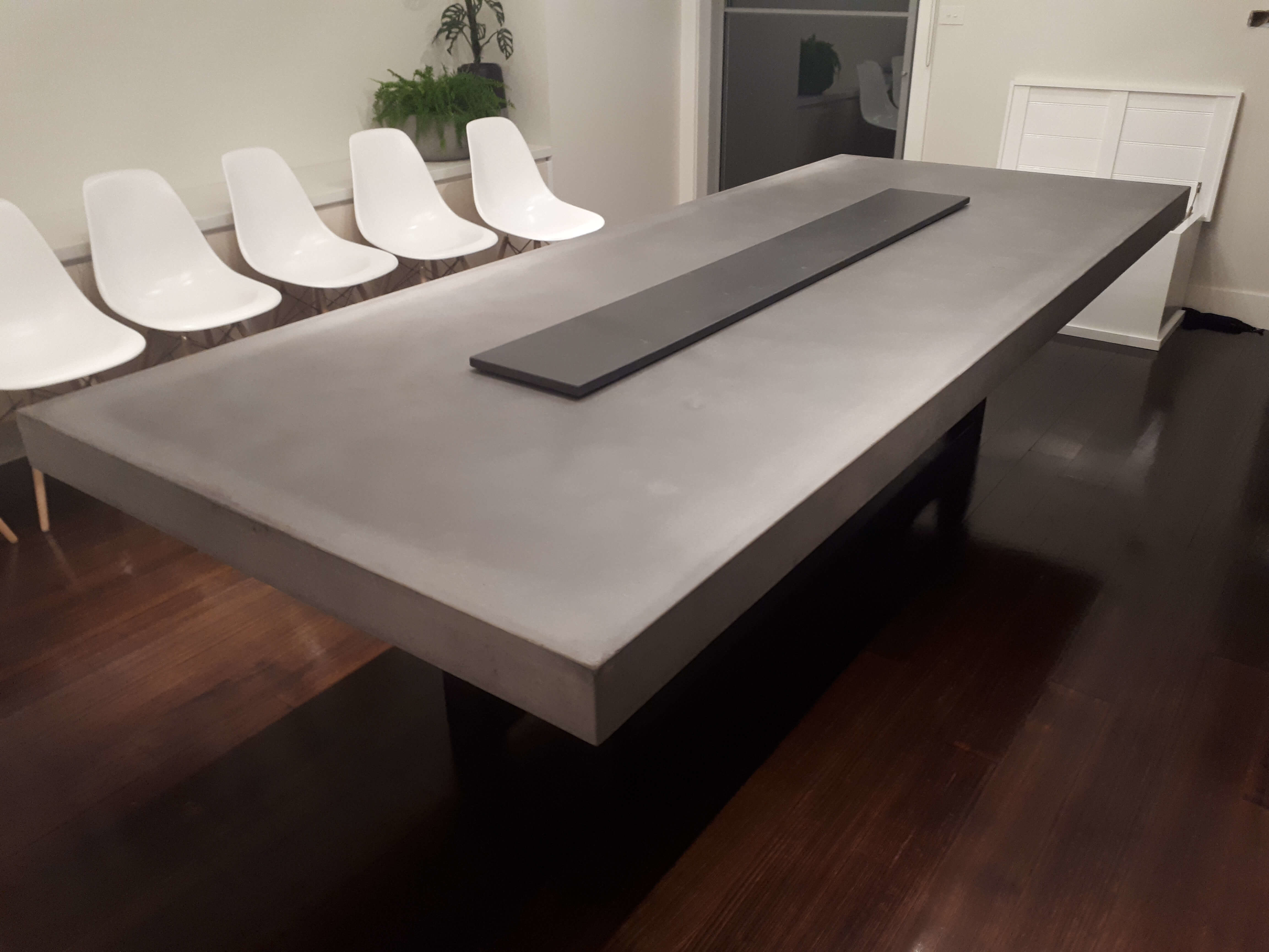 High durable grc cement concrete table with steel wood leg concrete table sets furniture