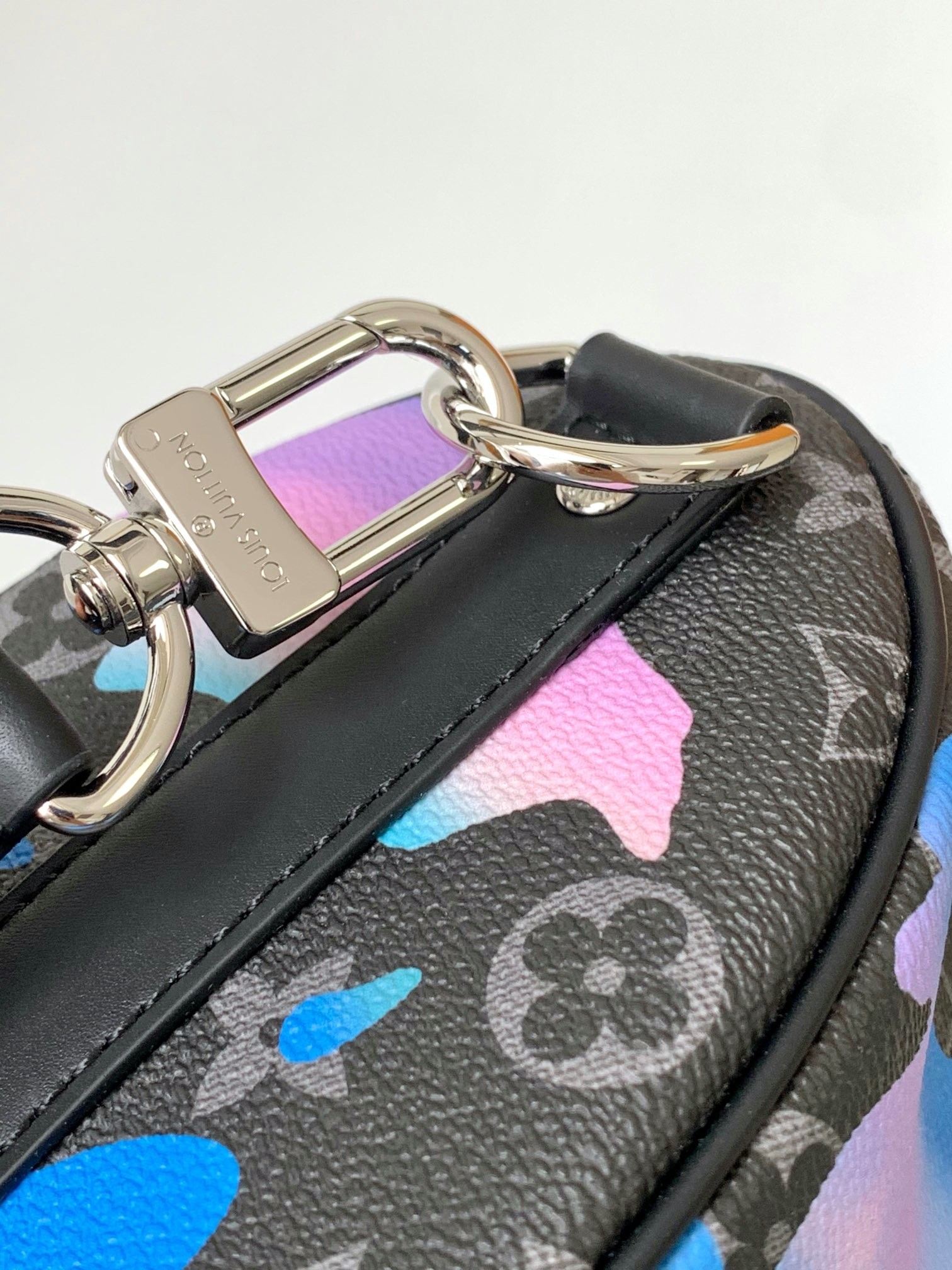 Sunrise Monogram Eclipse Branded Messenger Bag LV Keepall Bandoulière 25 Room With A View