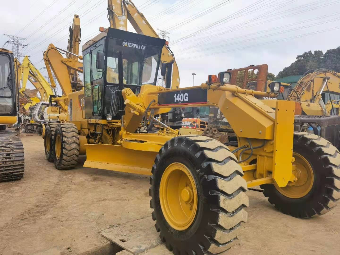 140G Used Cat Grader Tire Equipment 16 Ton Water Cooling