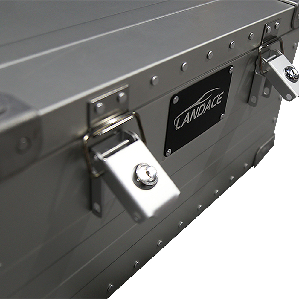 Glamping Outdoor Storage Box with Flexible Functional Design and 1.2mm Thickness
