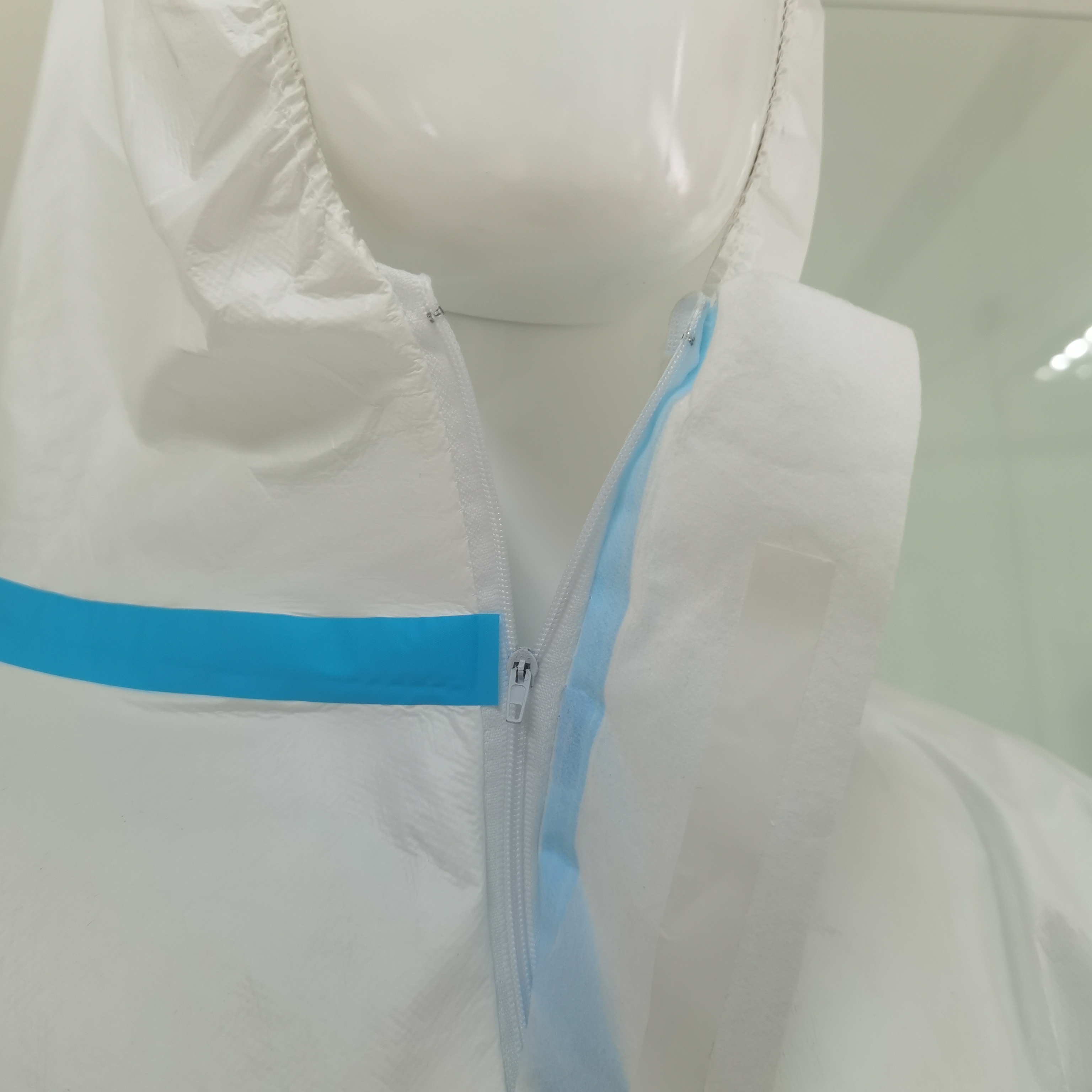 Customizable CE Nonwoven Microporous Medical Protective Coverall With Elastic Wrist Ankle Cap Brim