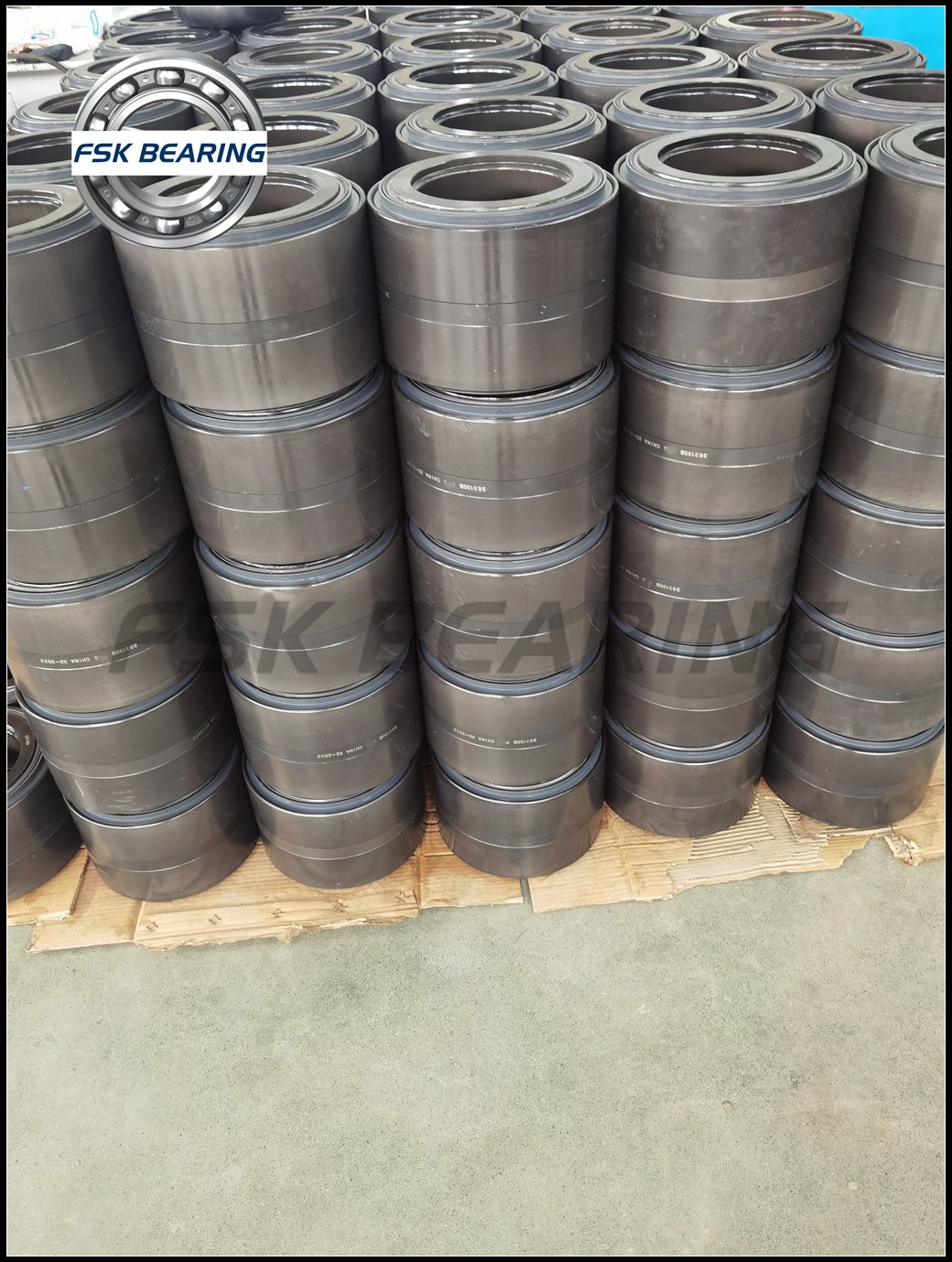 China FSK TAROL120/195-R-TVP Train Bearing Unit 120*195*131.4 mm Double Row Tapered Roller Bearing