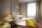 Ethiopia luxury hotel bedroom furniture of wood bed with dresser table and