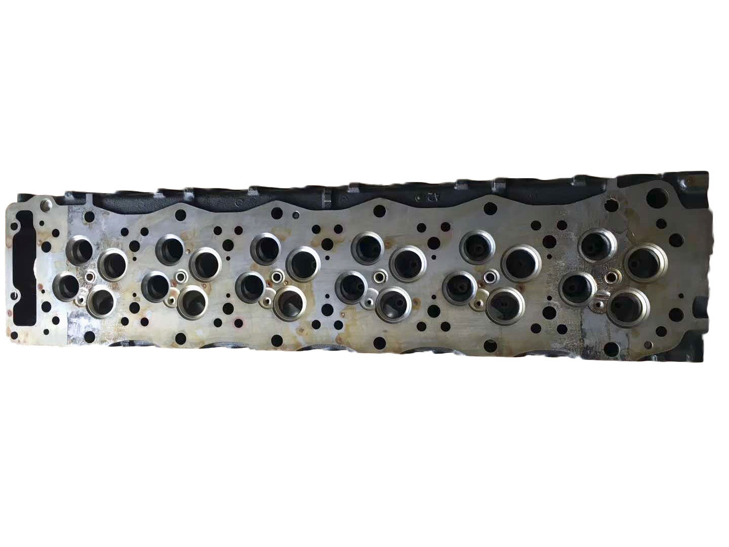 6UZ1 ISUZU Diesel Engine Cylinder Head
