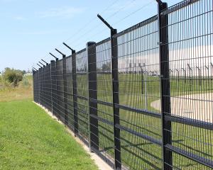 Wholesale Safety Heavy Gauge Powder Coating 868 Horizontal Wire Fence from china suppliers