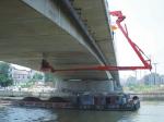 Boom Type Under Bridge Inspection Equipment Dongfeng Chassis 6x4 245HP / 270HP