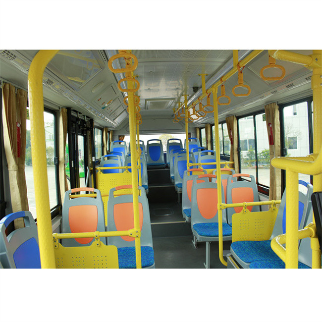 7m 25 Seat Yuchai Diesel City Bus Low Fuel Consumption