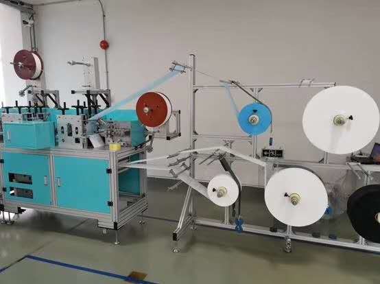 Fully Automatic One Drag Medical Mask Making Machine With Filtering Performance