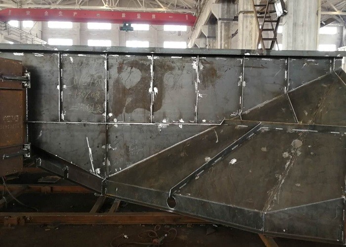 Prefabricated Steel Structure Office Building Painted Surface EN1090 Certificated