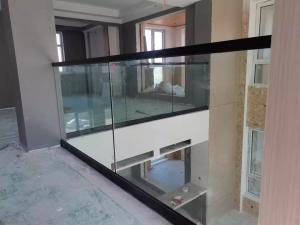Wholesale Modular Aluminum Framed Glass Fence With UV-Resistant Coating from china suppliers