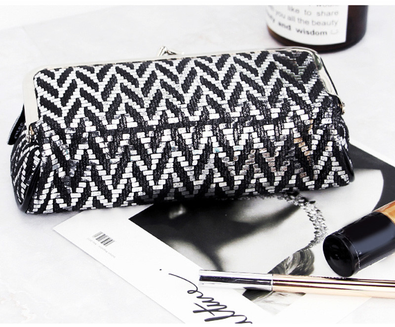 Customized Waterproof Toiletry Packaging Polyester Cosmetic Bag