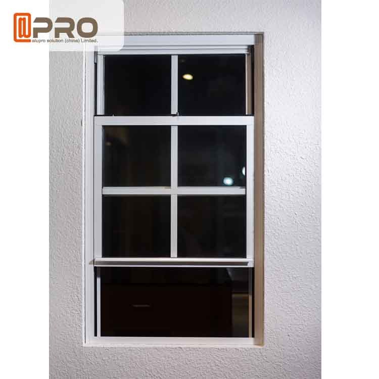 UV Protection Aluminum Sash Windows ISO Certification With Flexibility Frame