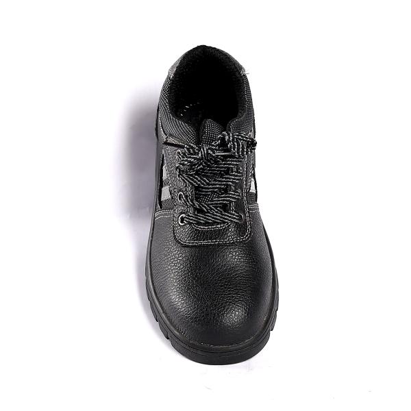 Embossed Cow Leather Upper Protective Shoes with Low Top and Slip Resistant Function