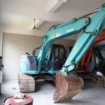 Japan 12 ton mini used kobelco 125 second hand excavator with low price trade