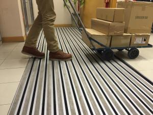 Wholesale Commercial entrance matting heavy duty buffed rubber wiper factory from china suppliers