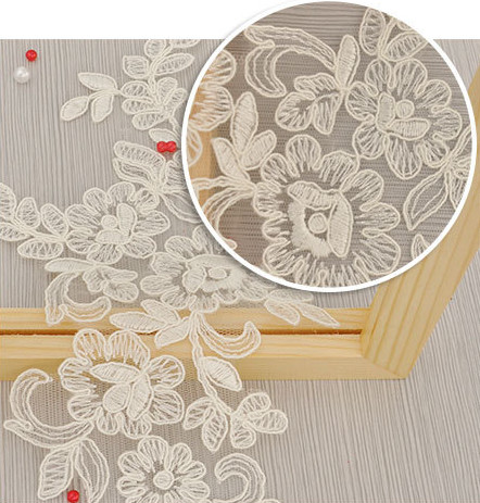 Cord Lace Applique Ivory Color Embroidery Flower for Wedding Dress