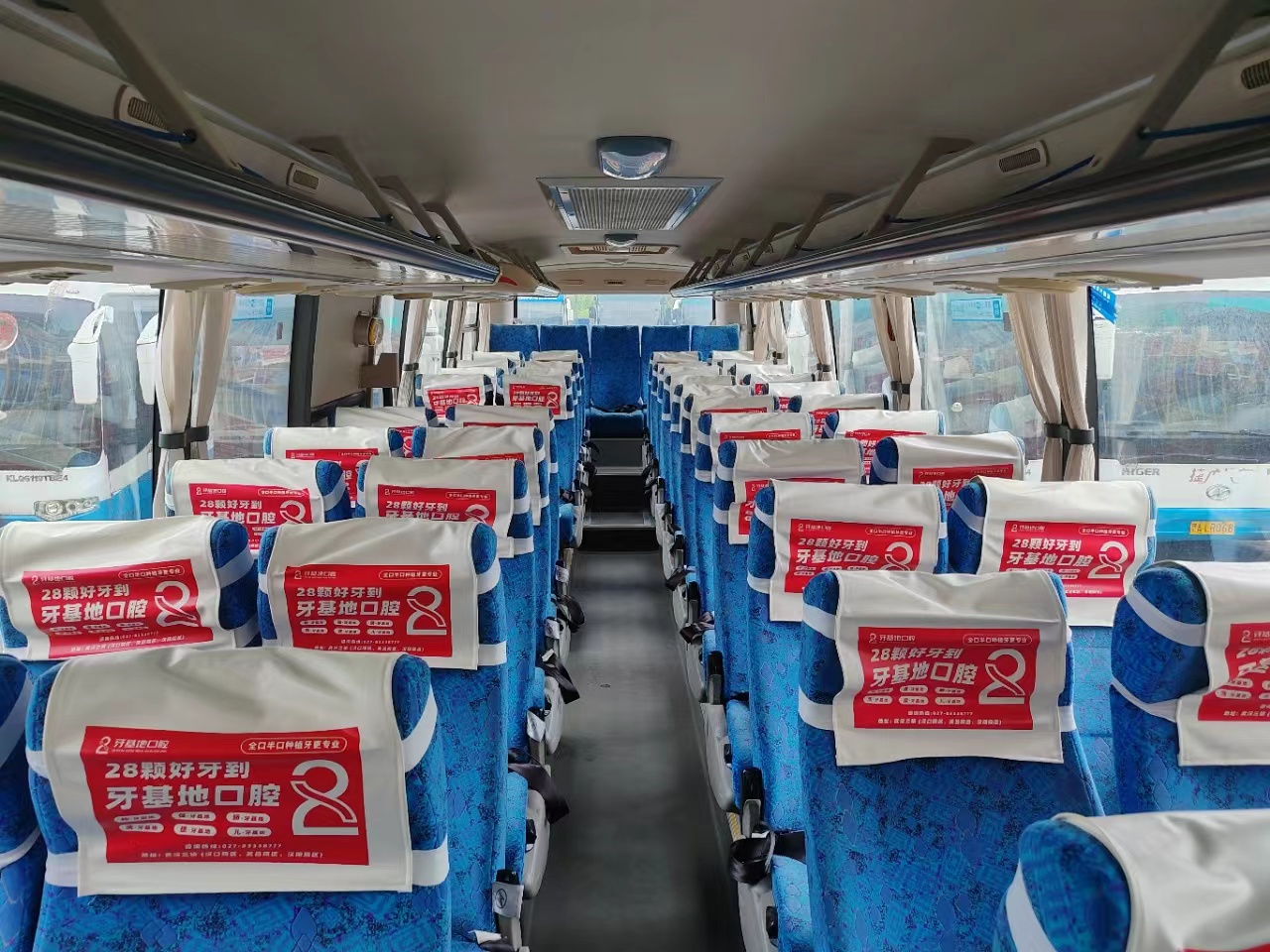 49 Seats Used Higher COACH Buses with and Euro 2 Manual Transmission in Good Condition