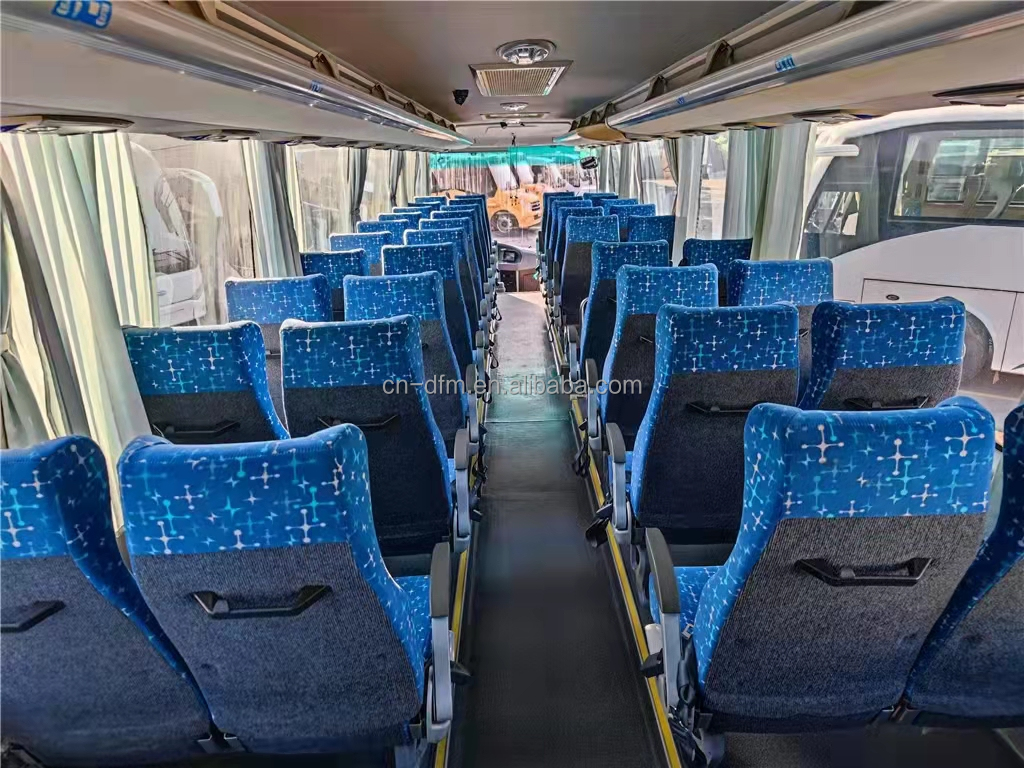 Manual Transmission YBL6111 Coach Bus for 49 Seats Transportation in Good Condition