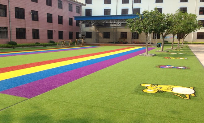 Rainbow Coloured Fake Grass For School Playground 25mm Pile CE Standard