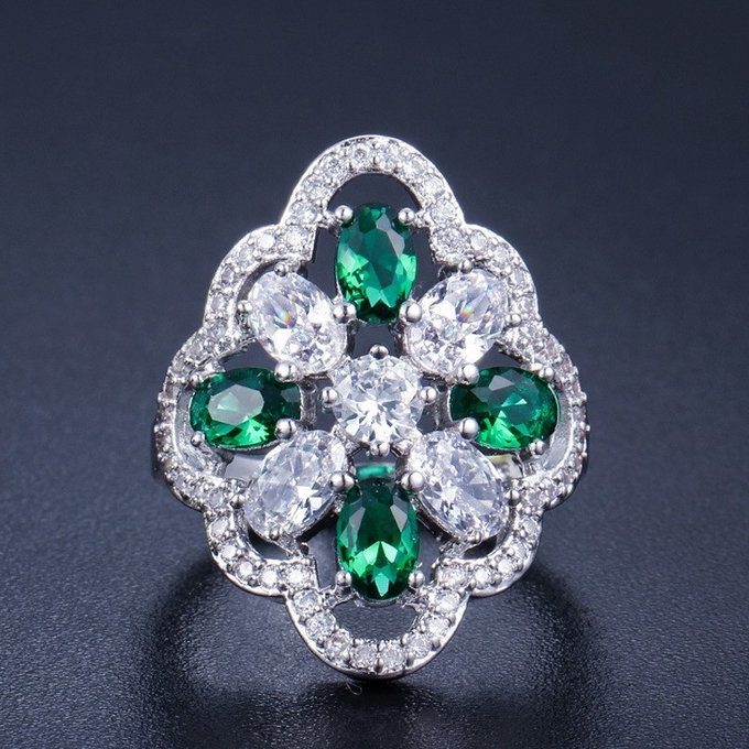 Crystal Rings For Women Circle CZ Ring Fashion Engagement Ring Jewelry Copper Gold-Plated zircon Wedding Ring for Gifts
