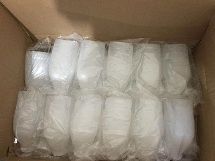 Portable male urinal with lid, Men's urinal,male urine bottle,disposable medical urinal 1000 ml