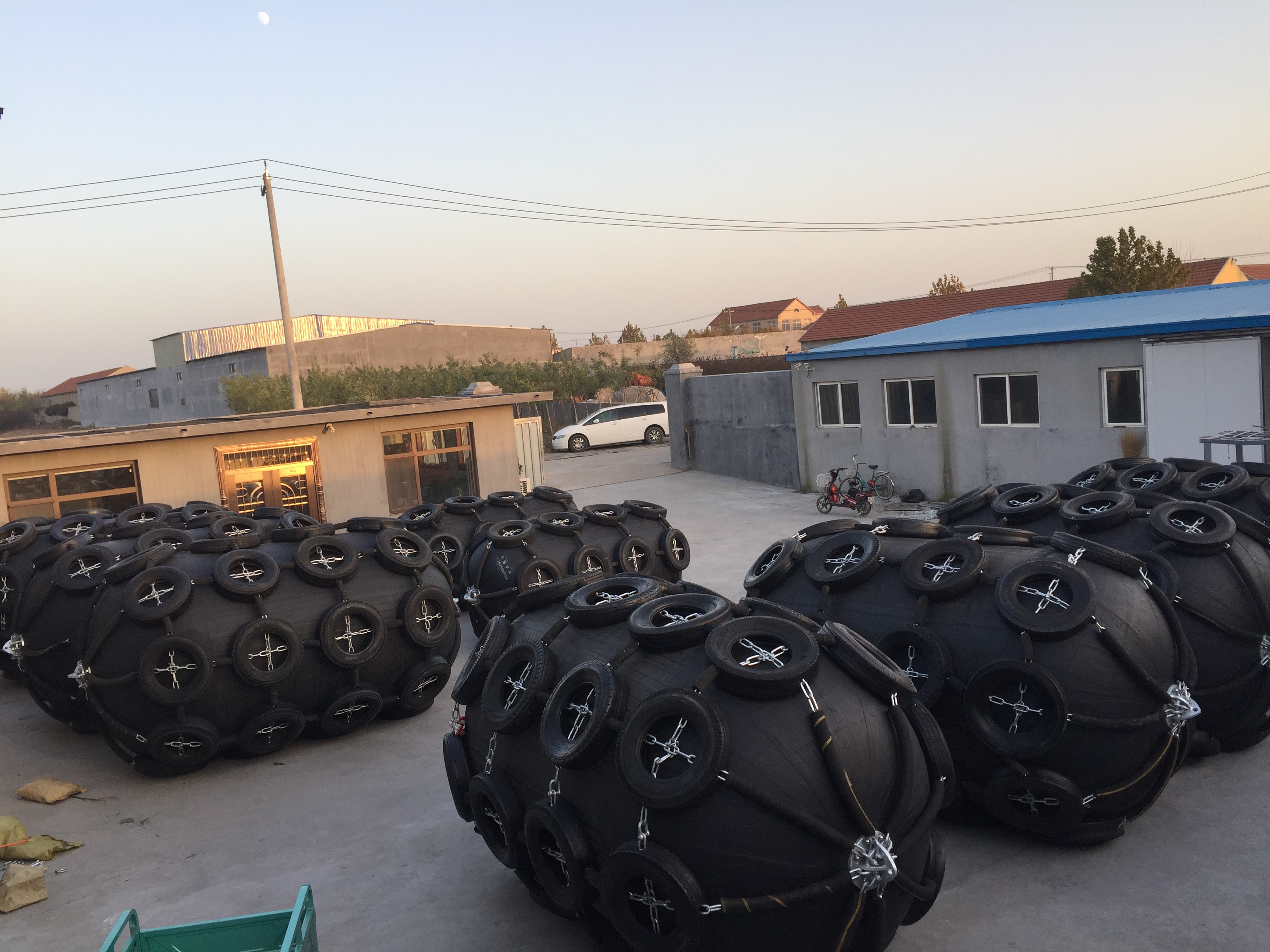 50Kpa Pneumatic Rubber Fender Yokohama Rubber Marine Fenders