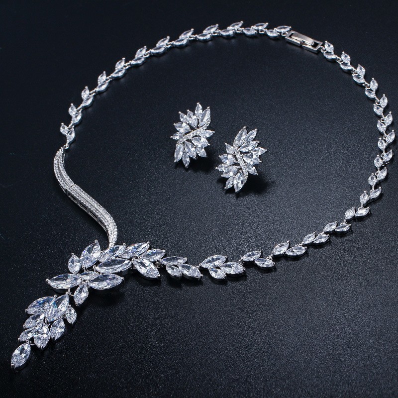CZ Crystal Pendant Necklace for Women Fashion Wedding Statement Jewelry Accessories Wedding Jewelry Sets For Brides
