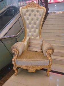Wholesale Xinyu ISO14001 Antique Hotel Furniture Luxury King Gold Throne Chairs from china suppliers