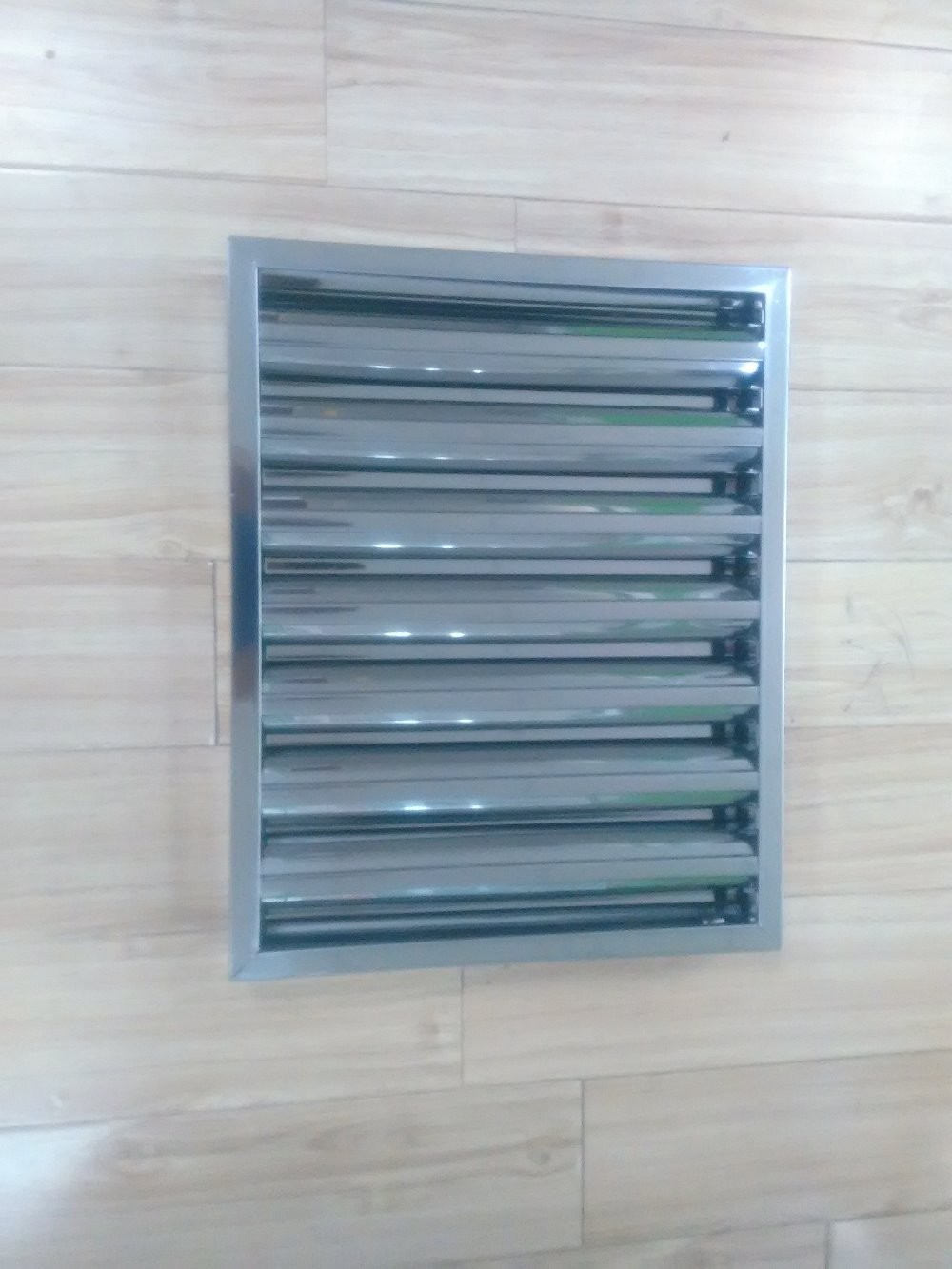 Indoor Baffle Grease Filters Stainless Steel Baffle Filters For Commercial Hoods