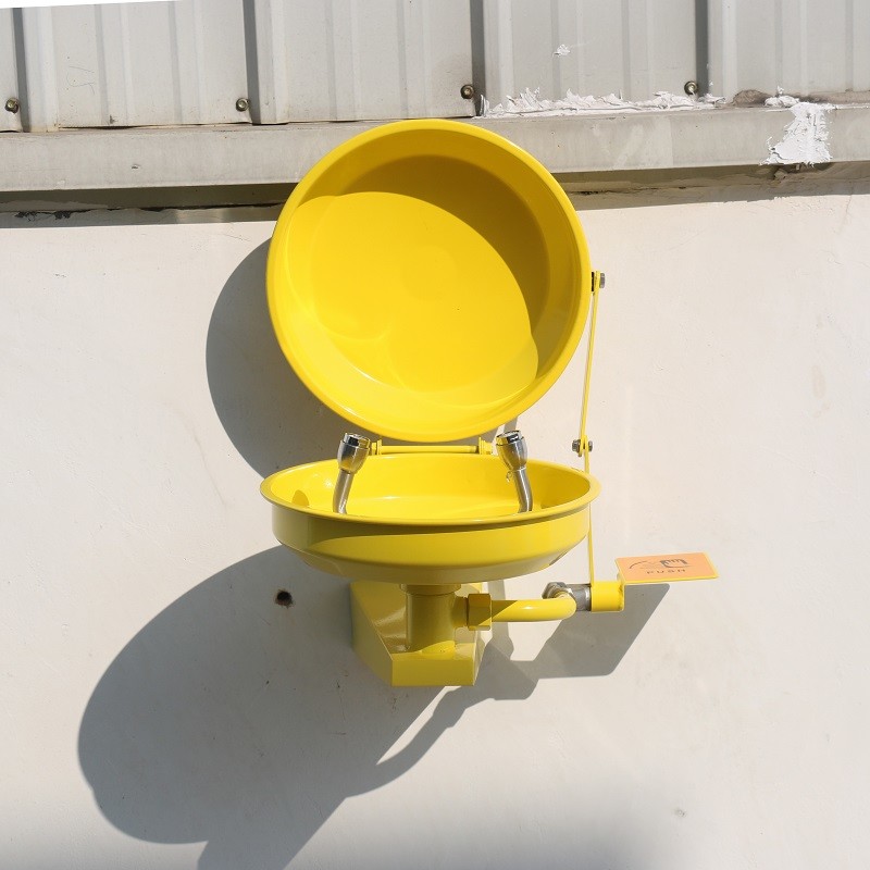 Auto open ,Auto close Wall mounted type stainless steel eyewasher, ABS coating Anti-corrosion durable eye wash station